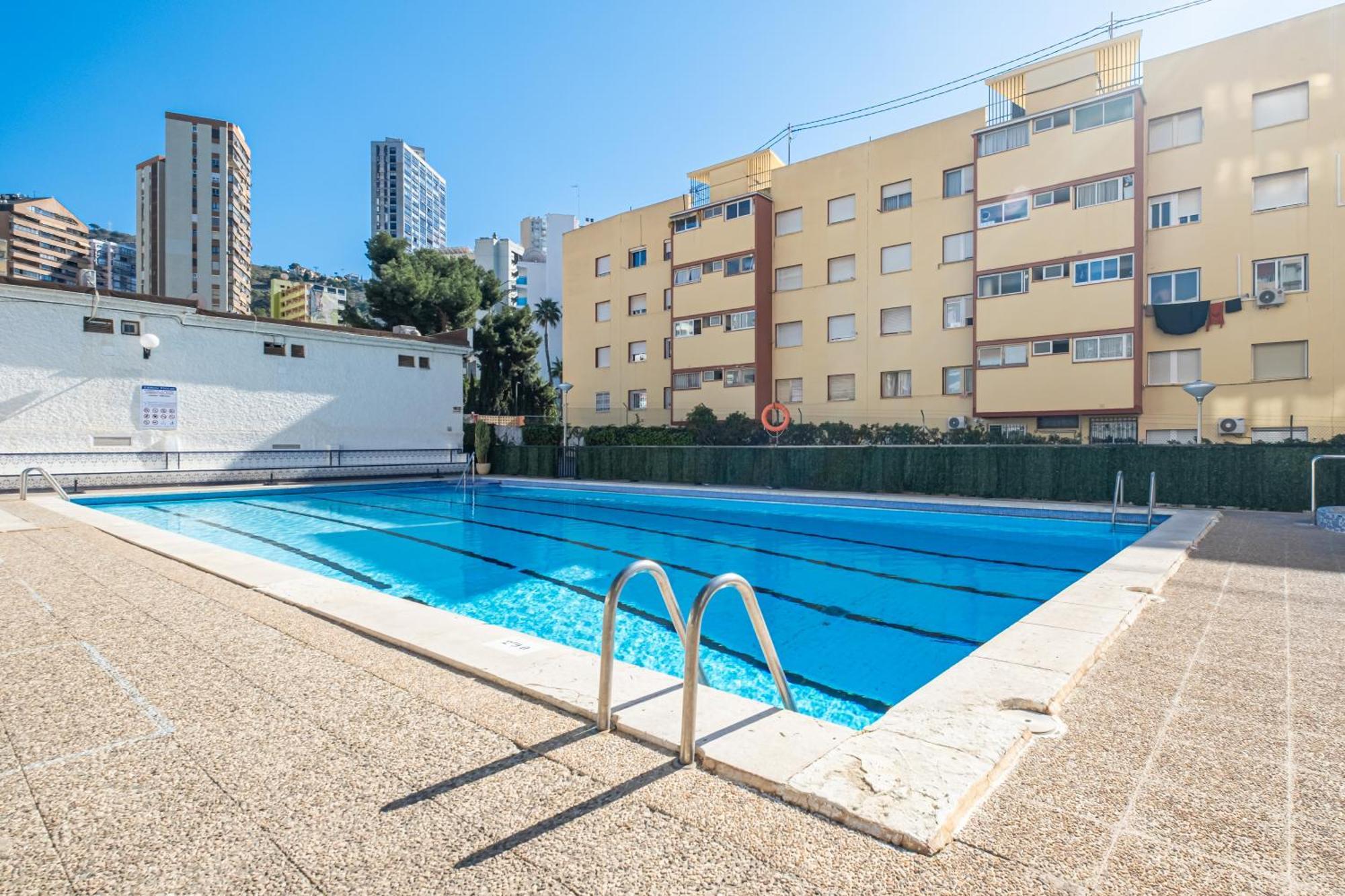 Piscis 10-8 Levante * Benidorm